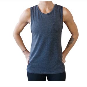 Constantly Varied Gear muscle tank